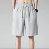 Shorts esportivos finos de verão masculinos, calças compridas de seda gelada de secagem rápida, shorts casuais largos e folgados