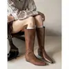 Primer encuentro: Botas Altas de Mujer Petite para Aumentar la Altura, Nueva Colección Otoño 2026, Botas de Montar Cuadradas Adelgazantes, Botas Versátiles de Caña Recta