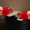 Presilha Festiva de Ano Novo 2026 para Crianças com Franjas, Estilo Chinês de Veludo Hanfu, Acessório de Cabelo com Saudação de Ano Novo para Meninas