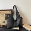 Bolsa de Axila Grande Capacidade Retro de Alta Qualidade 2026 Nova Simples para o Dia a Dia Leve de Luxo Casual Bolsinha de Ombro