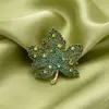 Recientemente Más Vendidos Broches Creativos de Lujo Ligero al por Mayor Accesorios de Ramillete de Insectos de Gama Alta Broches de Flor de Cristal Vegetal de Temporada
