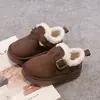 Zapatos de algodón para niñas, nueva colección otoño/invierno 2026, zapatos de algodón forrados de felpa, engrosados y cálidos para niños y niñas de tamaño mediano y grande y niñas pequeñas