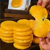 Bolos de Pasta de Milho Glutinoso do Nordeste, Bolos Frescos de Milho Pegajoso, Bolos de Milho Doce, Especialidade de Café da Manhã Assado com Grãos Integrais