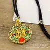 Jade Natural Ágata Roja Ruyi Ábaco Candado Colgante Chapado en Cobre Oro Doble Pez Flor de Loto Candado de Ábaco Bolso Collar Venta al por Mayor