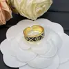 Fornecimento Exclusivo Transfronteiriço de Conjuntos de Brincos, Colares, Pulseiras, Anéis e Broches Réplicas de Alta Qualidade da Marca Tb com Etiquetas, Atacado