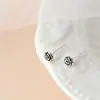 Pabellón Nafu Joyería de Plata al por Mayor Vintage Rosa Aretes de Tachuela de Plata Tailandesa para Mujer Simples Pequeños Aretes de Tachuela de Plata de Ley 925