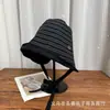 Novo Chapéu de Pescador de Aba Larga Estilo Francês para Mulheres de Verão, Design Listrado de Nicho, Emagrecimento Facial, Versátil, Chapéu de Sol Bucket com Proteção Facial