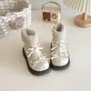 Botas de algodão para meninas, nova coleção de inverno 2026, com um design de laço doce e moderno, com forro de algodão de camada dupla para maior calor e conforto, perfeitas como sapatos de princesa.