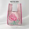 8 de marzo Festival de la Diosa Día de la Mujer Bolso de Punto con Flores Estilo Nuevo Bolso de Mano de Bienestar para la Empresa Bolso Regalo para Teléfono Bolso Cubo