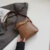 Bolso Pequeño de Aspecto Elegante y Textura de Guijarros para Mujer 2025 Nuevo Bolso Cuadrado Pequeño Estilo Occidental Bolso de Hombro Cruzado Simple