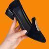 Zapatos de mujer puntiagudos de malla negra, tacón grueso, tacón bajo, zapatos de mujer poco profundos con hebilla cuadrada de metal, zapatos casuales