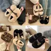 Zapatos esponjosos de suela gruesa para mujer, para uso exterior en invierno, nuevo estilo 2026, para personas bajas, que aumentan la altura, forrados de felpa, mocasines, zapatos cálidos de algodón