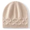 Chapéu de Cashmere Feminino 100% Cashmere Puro Nova Moda Cor Lisa Trançado Quente Tricô Proteção de Orelha