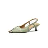 3168-6 Sandalias de Tacón Medio Baotou Estilo Chino Nuevo Verano 2024 Nuevo Tacones Altos Huecos con Cabeza Metálica de Temperamento