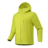 Jaqueta soft shell feminina, novo modelo de outono, jaqueta soft shell leve, blusa masculina com capuz à prova de vento e quente, casaco para montanhismo ao ar livre