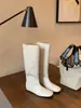 Temporada do Primeiro Encontro - Aumento de Altura de 4cm ~ Botas Longas Versáteis de Cano Médio Planas Macias Finas para Mulheres