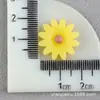 Margarita Pequeña DIY Hecho a Mano Decoración para Funda de Teléfono Móvil Flor de Pegamento de Crema Tocado Accesorios de Resina Material de Gelatina de Resina Venta al por Mayor