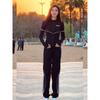 Traje Casual Estilo Deportivo para Mujer 2025 Nueva Moda y Diseño Elegante Top Negro Ajustado Conjunto de Dos Piezas