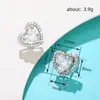 Pendientes Huitan de Metal de Calidad con Forma de Corazón Doble Capa Huecos Exquisitos Pendientes Pequeños de Corazón a Corazón