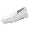 Zapatos de Enfermero para Hombre, Suela Blanda, Cómodos, Transpirables, Antideslizantes, Fáciles de Poner, Zapatos de Trabajo Versátiles, Zapatos Blancos con Suelas de Goma, Casuales y Versátiles