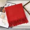 Cachecol Liso de Sarja Estilo Coreano Versátil Quente Peça de Roupa Externa Nova Outono e Inverno Manto de Alta Qualidade Xale Elegante da Moda