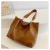 Bolsa Tote de Luxo 2024 Nova Grande Capacidade Bolsa de Ombro Estilosa Versátil Casual para o Dia a Dia Bolsa Versátil Feminina