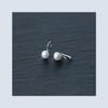 Brincos de Pérola de Água Doce da Moda Coreana Brincos Femininos Branco Doce Orelha de Pérola Gancho Elegante All-match High-end Brincos