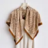 Bufanda diagonal de seda floral estilo chino, chal protector contra el polvo estampado de seda sintética elegante y versátil, pañuelo para la cabeza y bufanda para el cuello para mujer