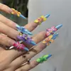 Unhas Postiças Europeias e Americanas Transfronteiriças Unhas Coloridas com Flores em Relevo 3D Adesivos de Unhas Longos Pontiagudos Unhas Postiças Removíveis