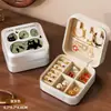 Caja de Almacenamiento para Pendientes, Collares y Anillos de Viaje, Organizador de Escritorio, Caja de Almacenamiento de Joyería Portátil para el Hogar