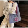 Bolso de Lona Rayado para Mujer 2026 Nuevo Estilo Bolso Tote de Doble Cara para Mujer Bolso de Hombro con Letras de Gran Capacidad Casual para el Trabajo