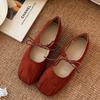 Zapatos planos rojos de punta cuadrada francesa y boca baja para mujer 2025 Nuevo estilo de verano con falda Suela suave Zapatos retro Mary Jane