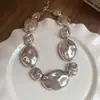 Colar Pingente Coração Geométrico Estilo Metal Europeu e Americano Transfronteiriço, Corrente de Clavícula de Luxo Leve de Nicho, Joias de Moda de Alta Qualidade para Mulheres