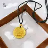Colar martelo de ouro antigo padrão deus da riqueza amarelo retro ouro redondo dupla face personalidade relevo pingente redondo moda nacional