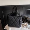 Bolsa Tote de Trabalho Grande Capacidade Outono e Inverno Transfronteiriça para Mulheres 2025 Nova Bolsa de Algodão de Alto Padrão Bolsa de Ombro Transversal