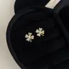 Colección de Pendientes Geométricos de Zirconia Micro-Pavimentada Lujo Ligero Pendientes Dulces Corazón Moda Versátil de Temperamento para Mujer