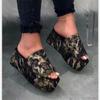 Sandálias de Solado Grosso Tamanho Grande para Mulheres 2026 Primavera/Verão Novo Estilo Sandálias Femininas de Solado Grosso Planas Estampa de Leopardo Peep-Toe Cor Sólida Wish Cross-Border