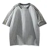 Camiseta de Manga Corta a Rayas y Bloques de Color Estilo Retro Americano al por Mayor para Hombre, Corte Relajado, Top Versátil de Marca Casual de Moda
