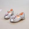Outono de 2025 Sapatos Infantis Populares Labubu Celebridade da Internet Sapatos Pequenos de Couro Novos Sapatos para Meninas Sola Macia Sapatos Infantis com Velcro