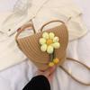 Bolso tejido elegante de verano para mujer, estilo coreano, nuevo bolso bandolera con flores, bolso de playa informal y moderno.