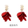 2025 Pendientes Exagerados Retro Pétalo Rojo Rosa Diseño Pendientes Elegantes para Vacaciones Moda Nicho Elegancia de Alta Gama
