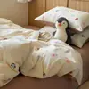 Juego de Cuatro Piezas de Algodón Cepillado Suave y Amigable con la Piel, Estilo Dibujos Animados de Fuegos Artificiales Pequeños, Clase A, Ropa de Cama de Algodón Puro Engrosada para Otoño e Invierno, Sábana de Algodón