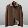 Chaqueta para hombre 2026 otoño e invierno colorblock solapa estilo ropa de trabajo chenilla forro de plumón juvenil cálida engrosada prenda exterior