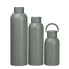 Botella deportiva de agua personalizada de gran capacidad, estilo americano, de boca pequeña, para exteriores, de acero inoxidable 304, con cuerpo recto.