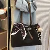 Bolso Retro de Gran Capacidad para Mujer 2025 Nuevo de Moda de Gama Alta Versátil Bolso de Hombro para Salir al Trabajo y Viajar Bolso Tote