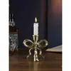 Adorno de Candelabro Retro de Hierro Forjado Europeo Sala de Estar Comedor Decoración de Atmósfera para Cena a la Luz de Velas Decoraciones Creativas para el Hogar