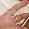 Anillo de Diamante Sintético Cuadrado de Cuatro Garras de Azúcar de Roca Estilo Nuevo Incrustado con Diamante de Alto Carbono Versátil de Uso Diario de Nicho Anillo para Mujer con Temperamento