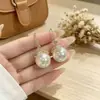 Nuevos Exquisitos Pendientes Colgantes de Perla con Pétalos Completamente Diamantados para Mujer Elegante Temperamento Sensación de Alta Gama Lujo Ligero Versátil Moda Accesorios para Pendientes