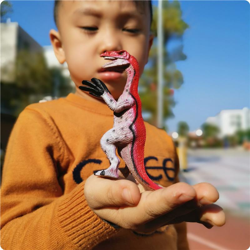 镰刀龙
