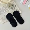 Calcetines Invisibles para Mujer 2026 Estilo Nuevo Color Sólido Antideslizantes Anti-Olor Verano Delgados Silicona Bajos Popular Estilo de Verano